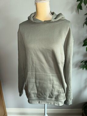 NEW Wear it to Heart Classic Pullover Hoodie in Sage Green Sz S